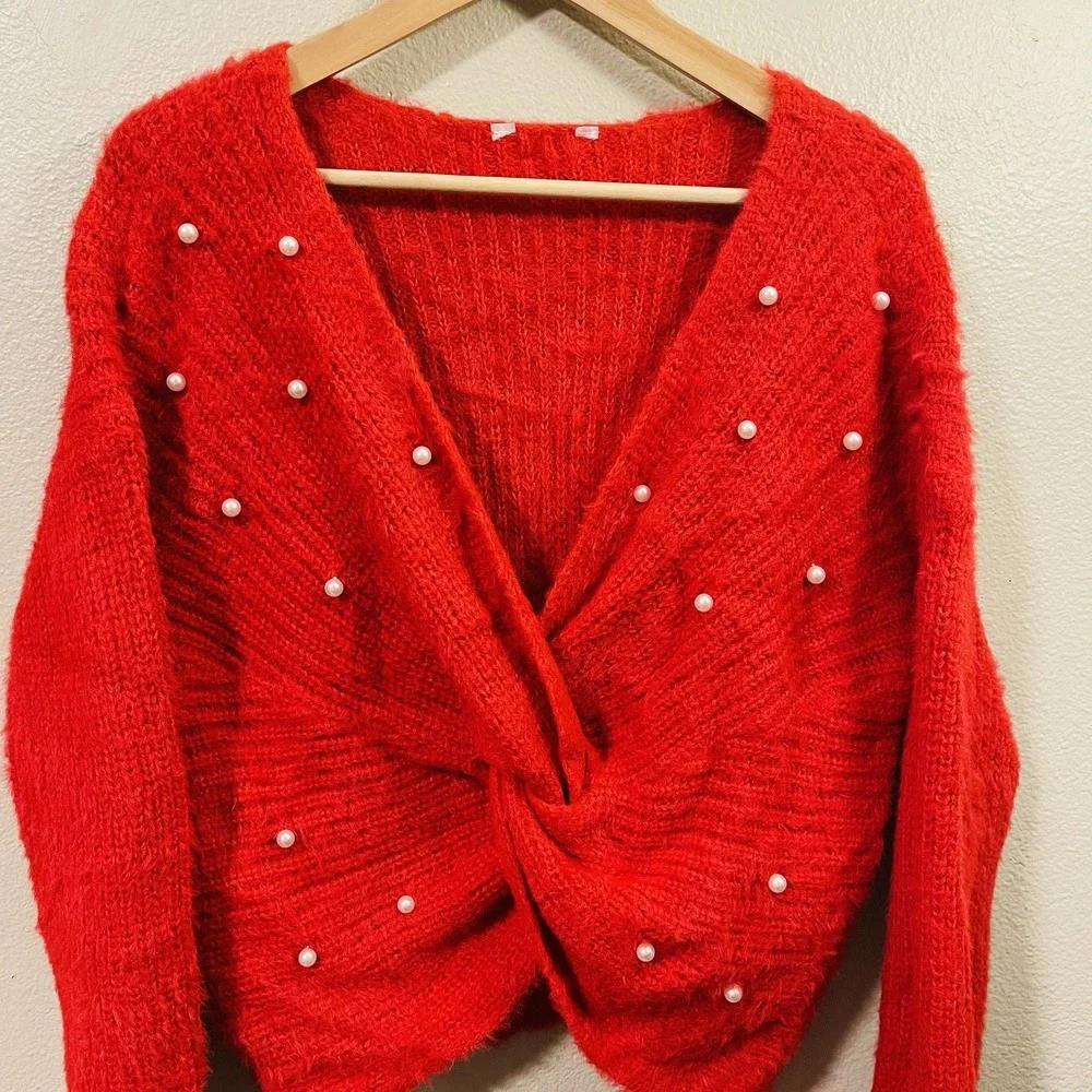 No Boundaries Red Sweater Pearl Embellishments Fuzzy Cropped Front Twist Sz‎ XL